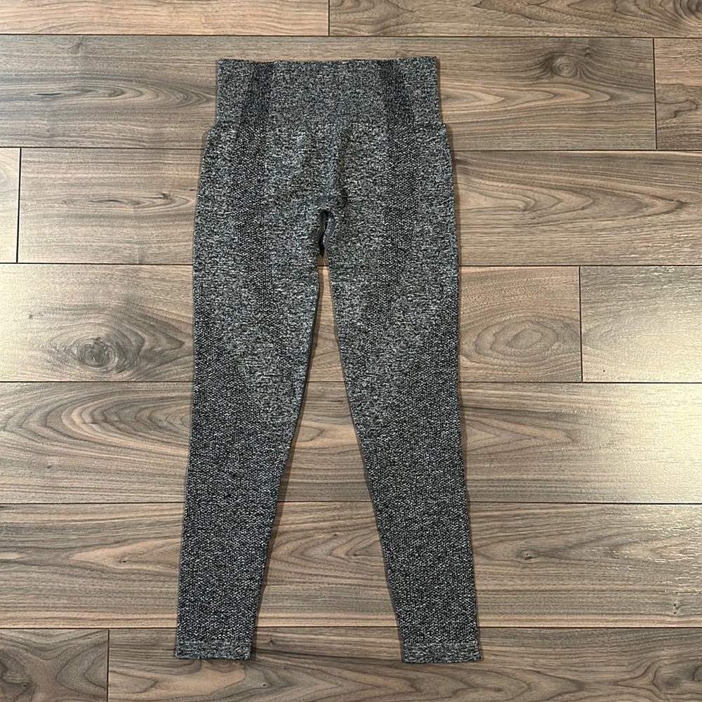 Women’s Charcoal Grey Leggings - Size: Small